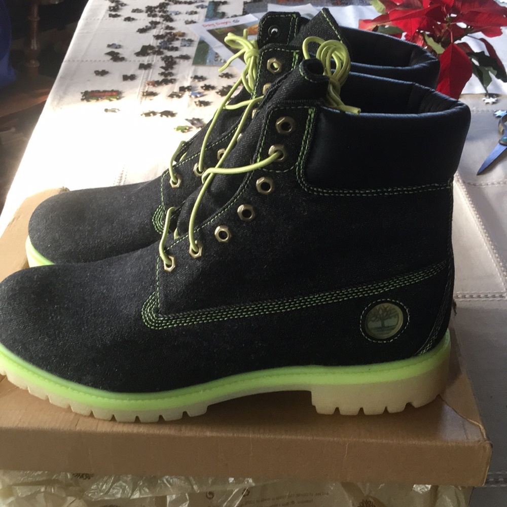 Wu Tang Timberlands - Picture 11 of 14